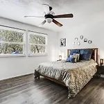 Holiday home Charming Oasis