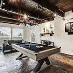 Charming Oasis Holiday home