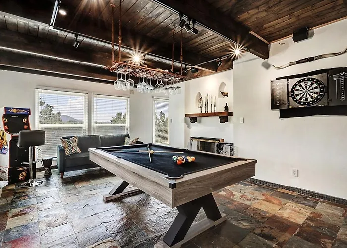 Charming Santa Fe Oasis