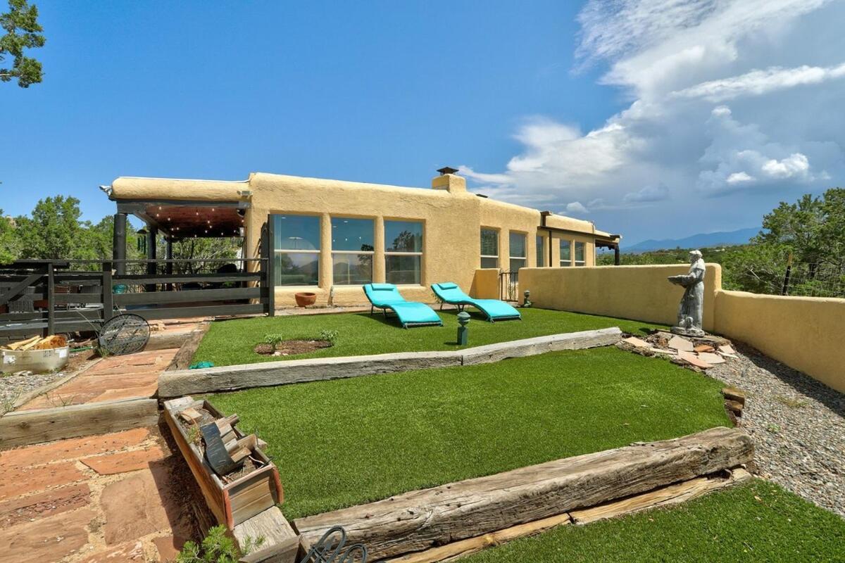 Charming Oasis Holiday home *